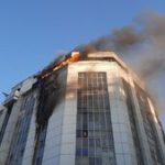 مهار آتش سوزی یک هتل و نجات ۱۰۰ مسافر در مشهد +فیلم